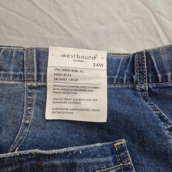 Westbound Woman the High Rise Fit 24W Skinny Crop Jeans Pull On Med Wash L334 - Picture 4 of 7